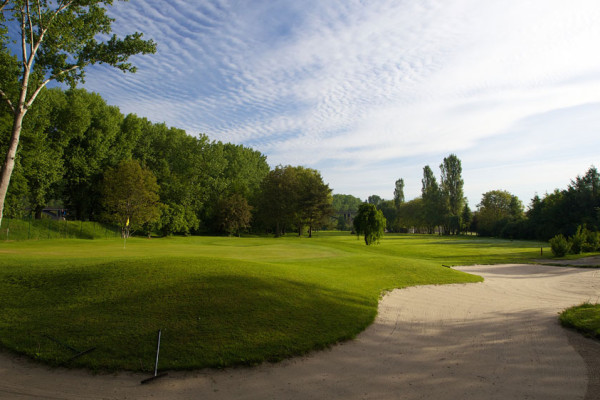 Golf & Country Club Hodkovičky a.s.