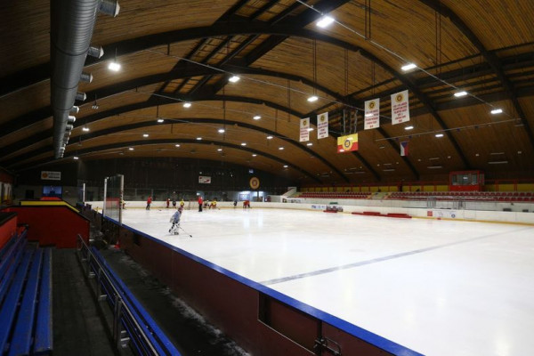Zimní stadion Hvězda
