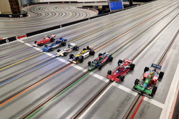 SLOT CAR RACING CLUB - PRAHA 7